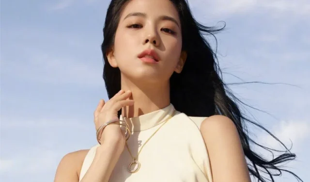 Jisoo delle BLACKPINK rivela i suoi sentimenti sulla campagna di Cartier con Jackson dei GOT7