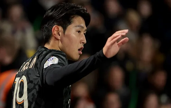 Lee Kang-in ora difeso dai netizen dopo la controversia con Son Heung-min? 