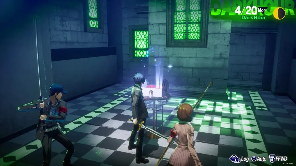 Uma imagem do jogo Persona 3 Reload apresentando um baú que foi aberto usando fragmentos de Twilight.