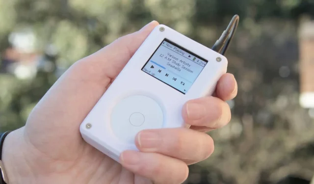 Ahora puedes revivir la nostalgia del 2000 con este iPod de código abierto