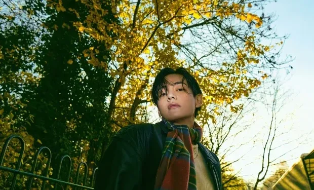 Polémique sur le nouveau MV de BTS V : aurait-il dû y avoir une étiquette d’avertissement ?