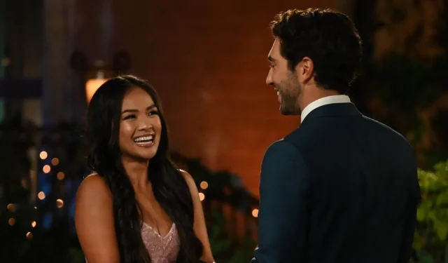 La star de Bachelorette, Jenn, admet que le tournage dans un nouvel endroit « brisera le moule »