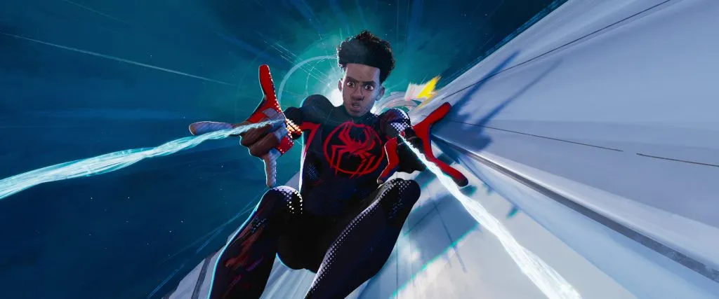 Miles Morales in Spider-Man: Oltre il Ragnoverso