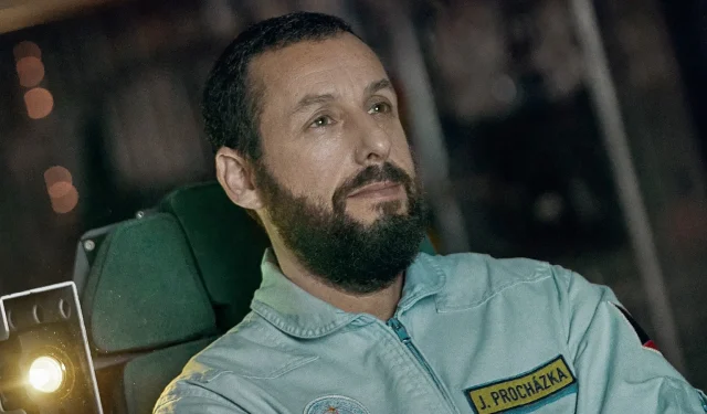 Worum geht es in Spaceman? Adam Sandlers Netflix-Film erklärt