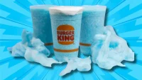 Burger King presenta la nuova bevanda allo zucchero filato ghiacciato