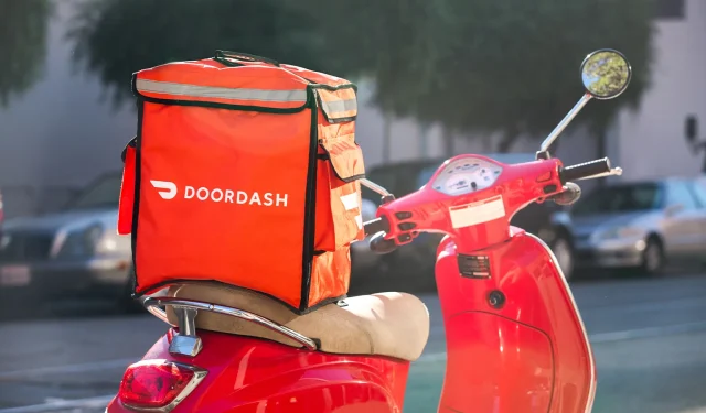 DoorDash-Fahrer behauptet, er „verdiene mehr als Ihr Chef“, nachdem ihm gesagt wurde, er solle sich einen „richtigen Job“ suchen