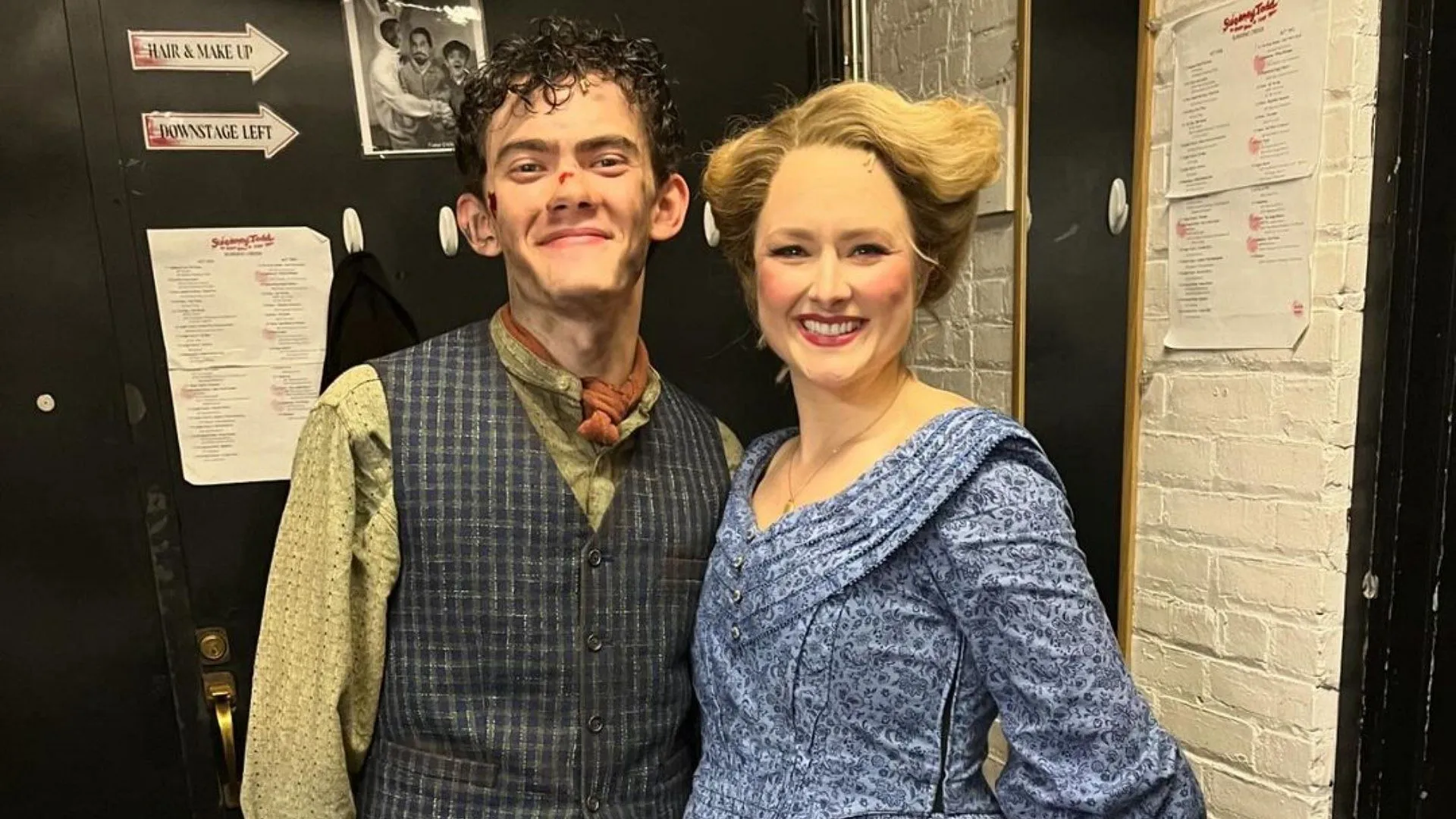 Joe Locke visto com DeLaney Westfall durante sua estreia na Broadway (Imagem via Instagram/@joelocke03)