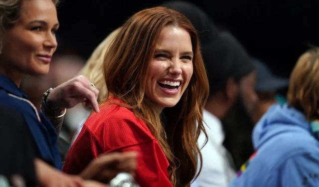 Sophia Bush rivela che le discussioni sul reboot di One Tree Hill sono in corso da cinque anni