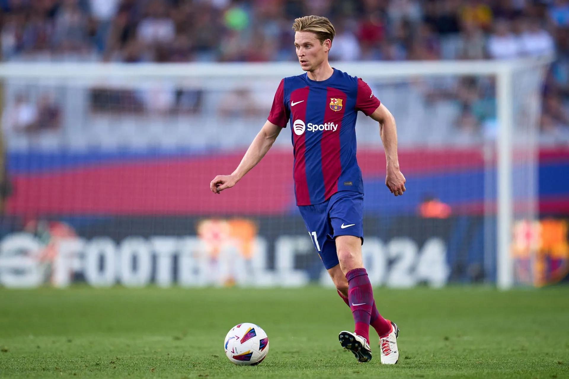 Frenkie de Jong em ação pelo Barcelona (Imagem via Getty)