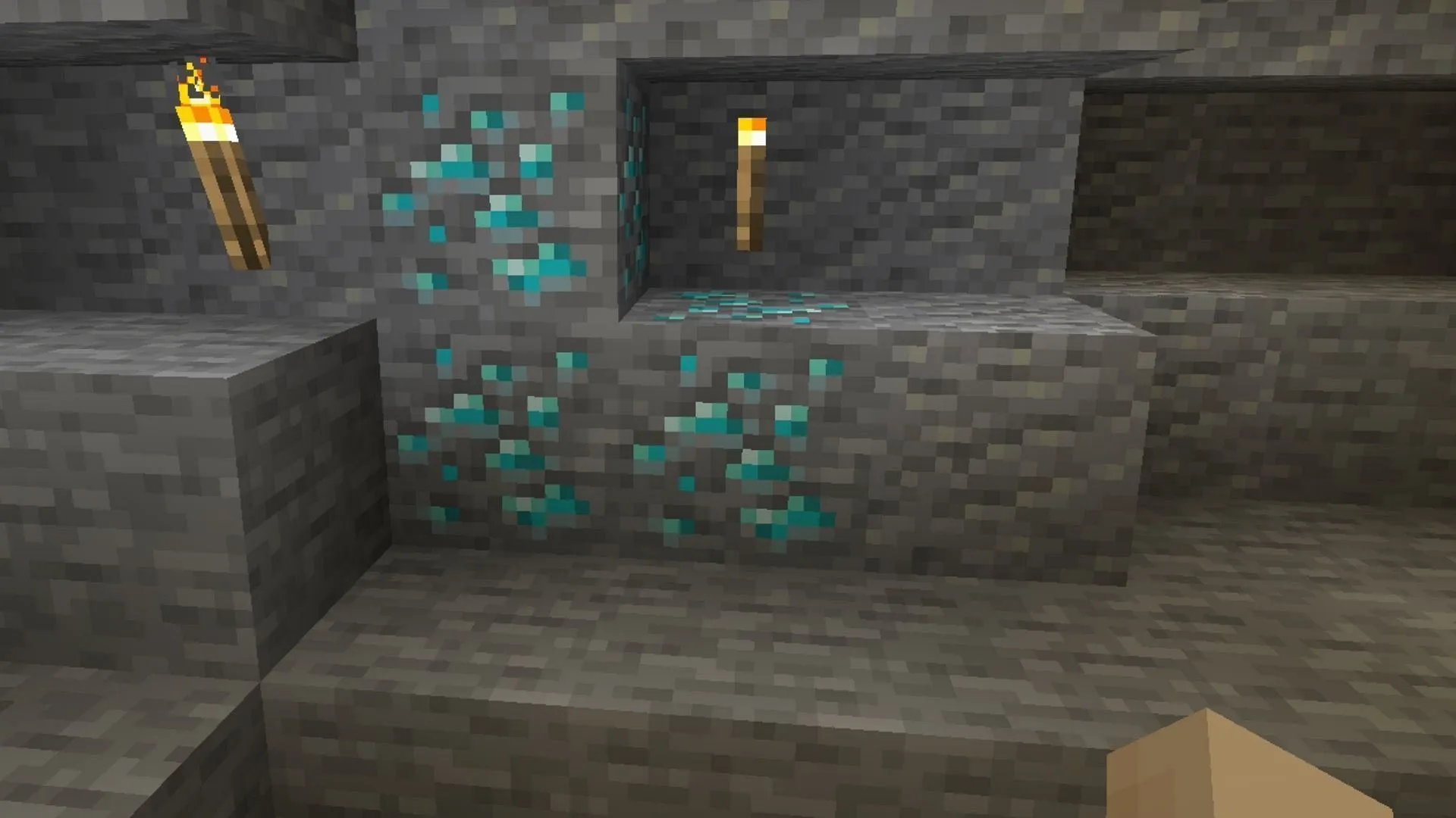 Trouver un gros amas de diamants dans Minecraft est assez rare (Image via Mojang Studios)