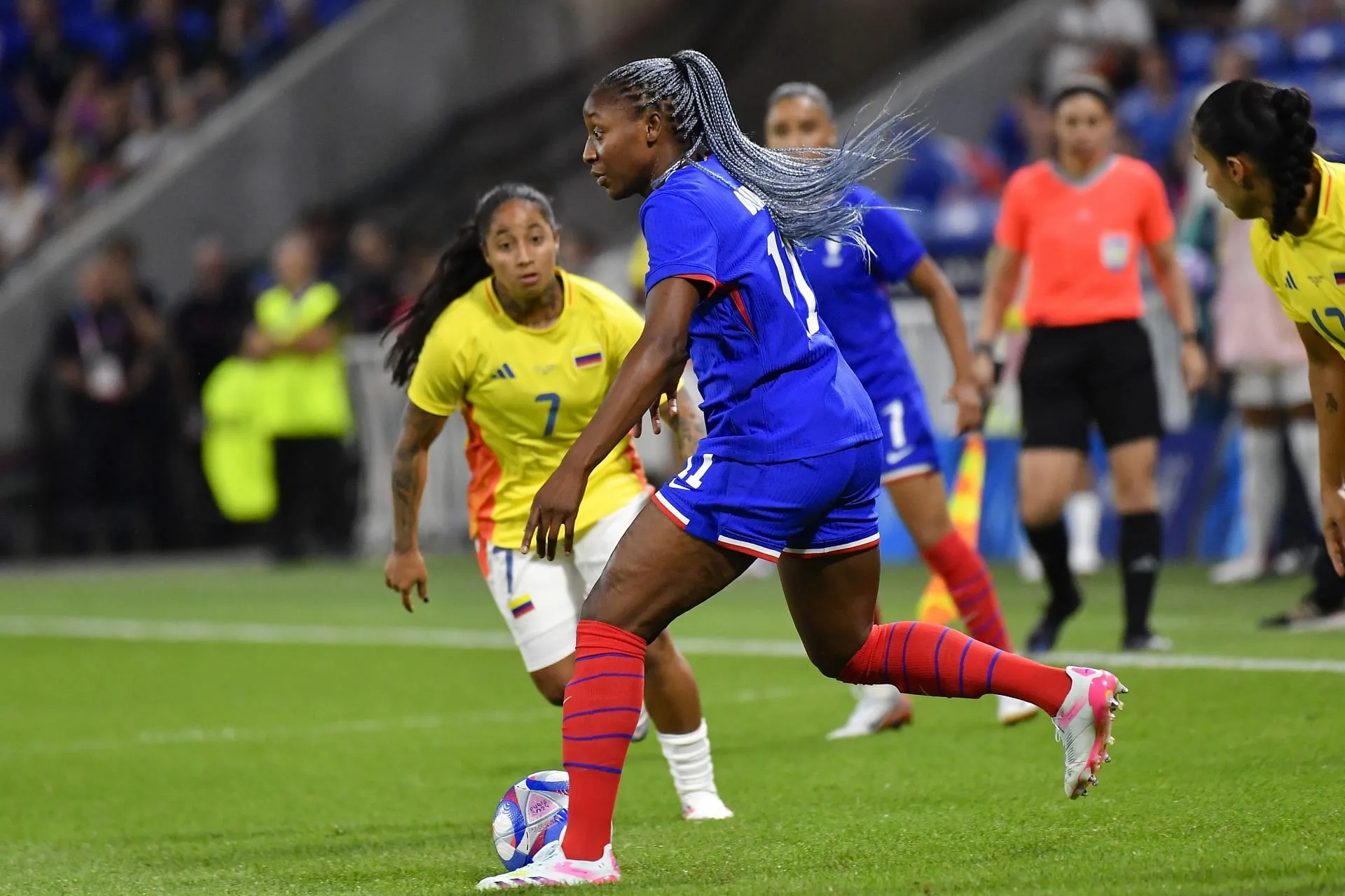 Kadidiatou Diani contre la Colombie (Image via Getty)