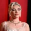 Florence Pugh évoque les commentaires corporels « douloureux » sur Internet et qualifie Internet de « lieu méchant »