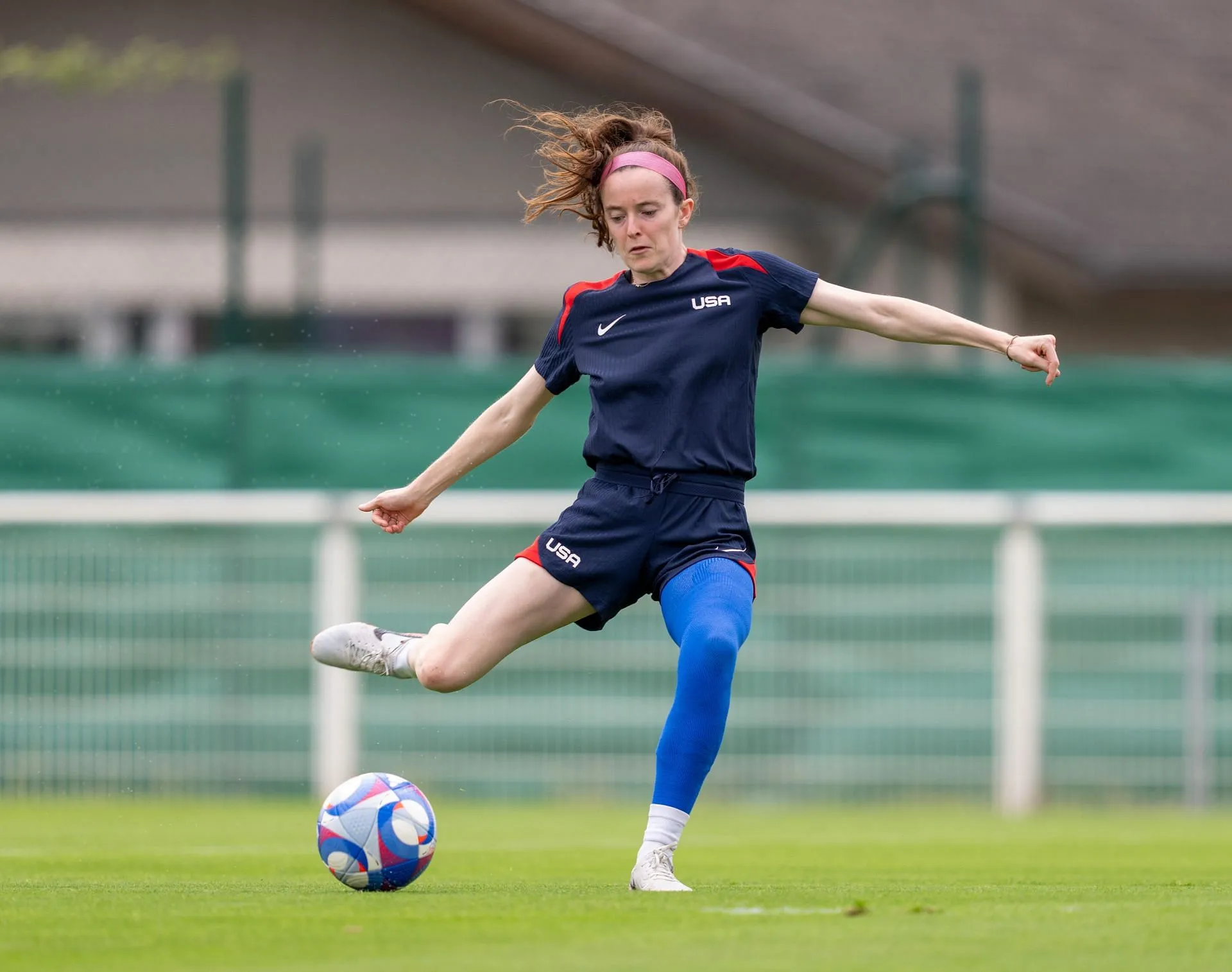 Rose Lavelle em treinamento (Imagem via Getty)