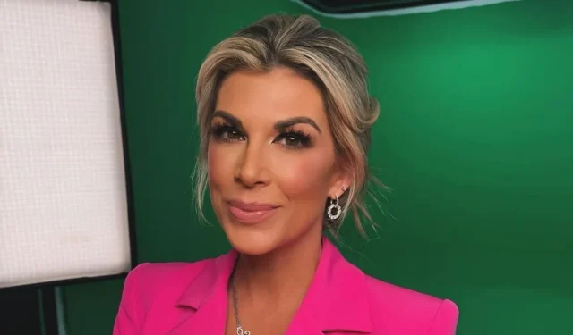 “Sin simpatía”: los fanáticos de Real Housewives of Orange County critican a Alexis por llorar por los problemas legales de John y Shannon