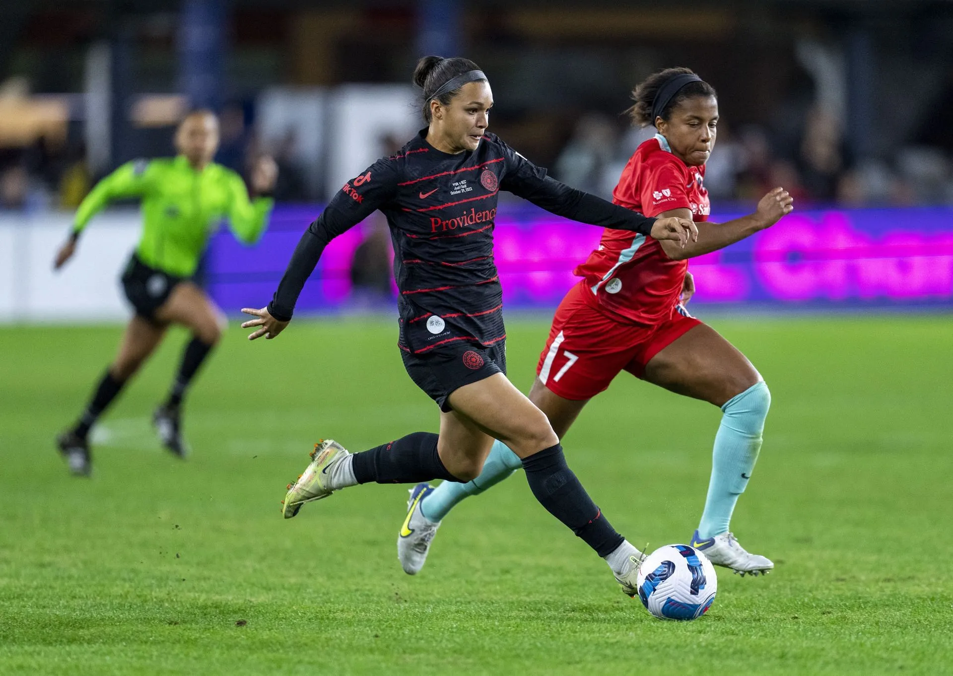 Smith contre Kansas City Current (Image via Getty)