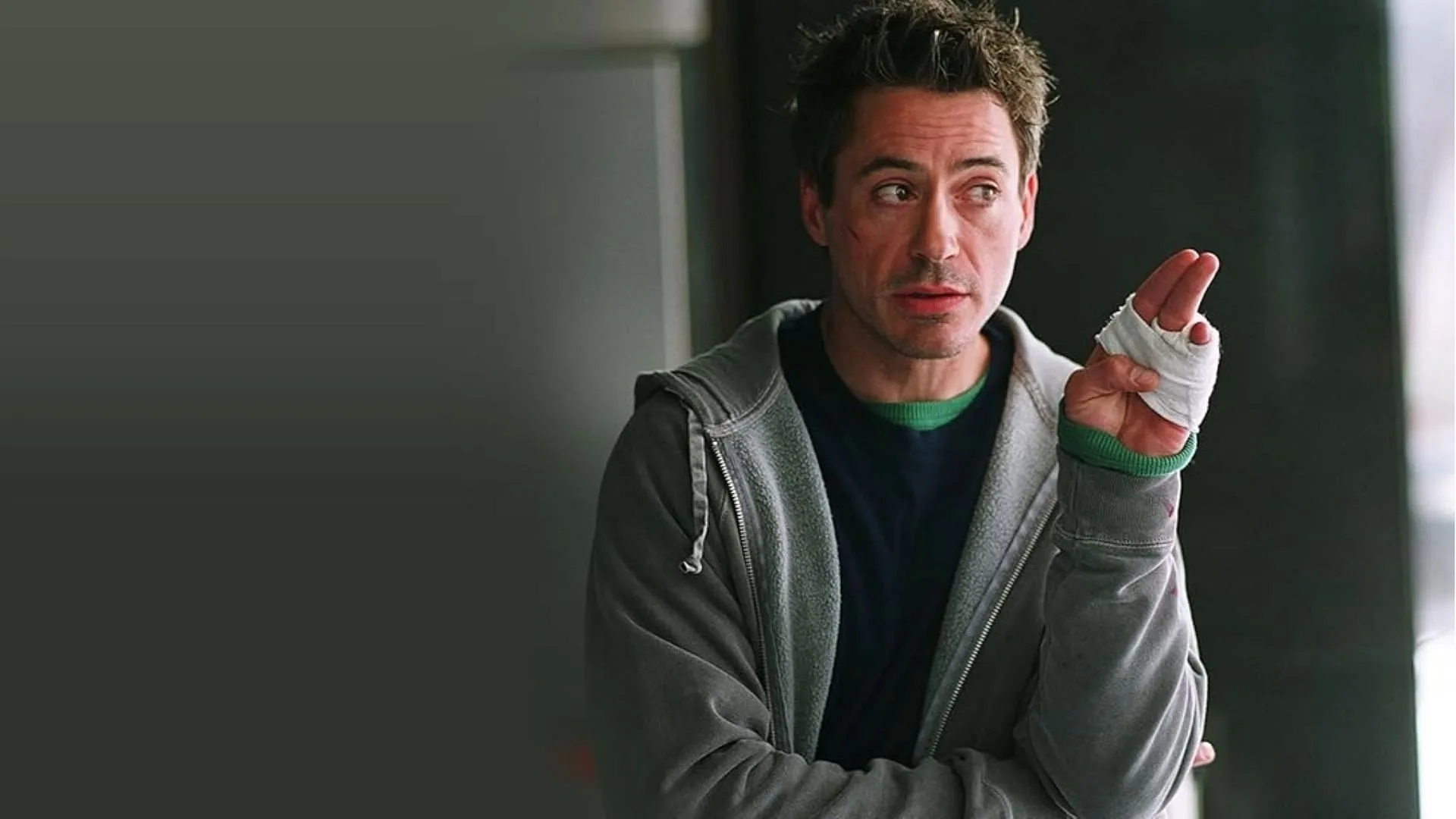 Robert Downey Jr. in a scene from Kiss Kiss Bang Bang (Image via Prime Video)