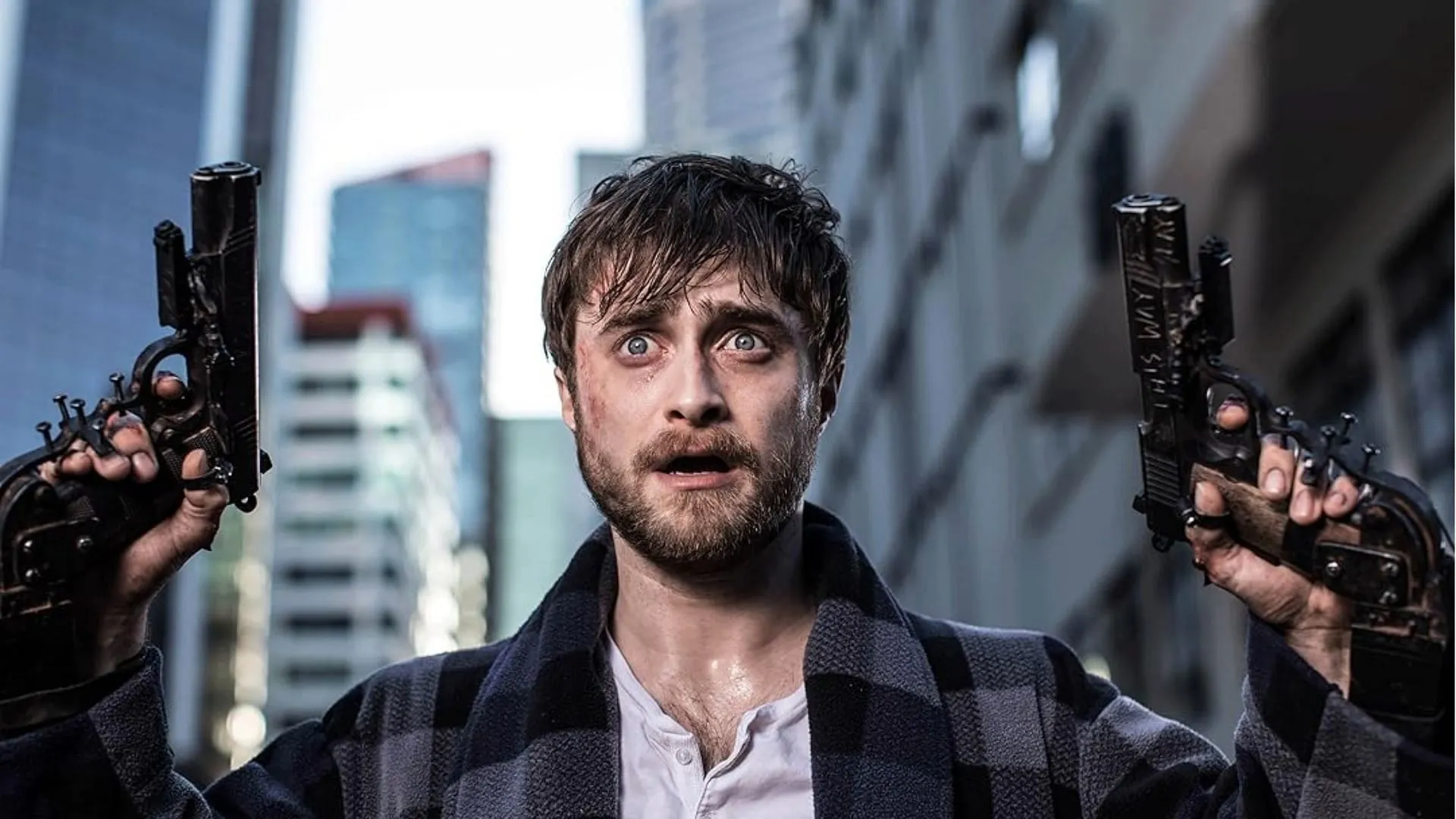 Daniel Radcliffe dans Guns Akimbo (Image via Prime Video)