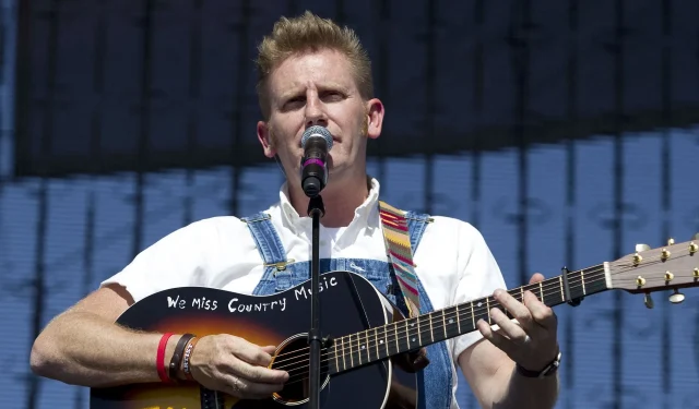 Heidi Feek décrit la visite inattendue de son père comme « intimidante » alors que Rory Feek déclare « nous sommes dans une impasse »