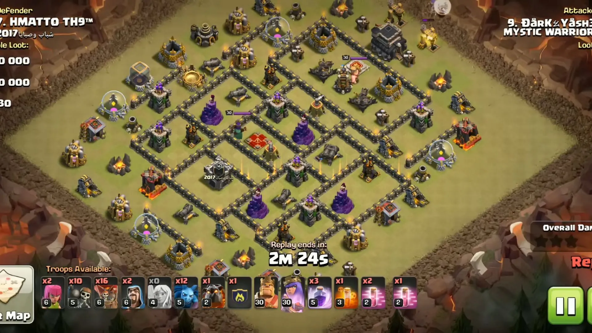 Queen Walk should be used as an opening strategy to create a funnel (Image via Supercell)