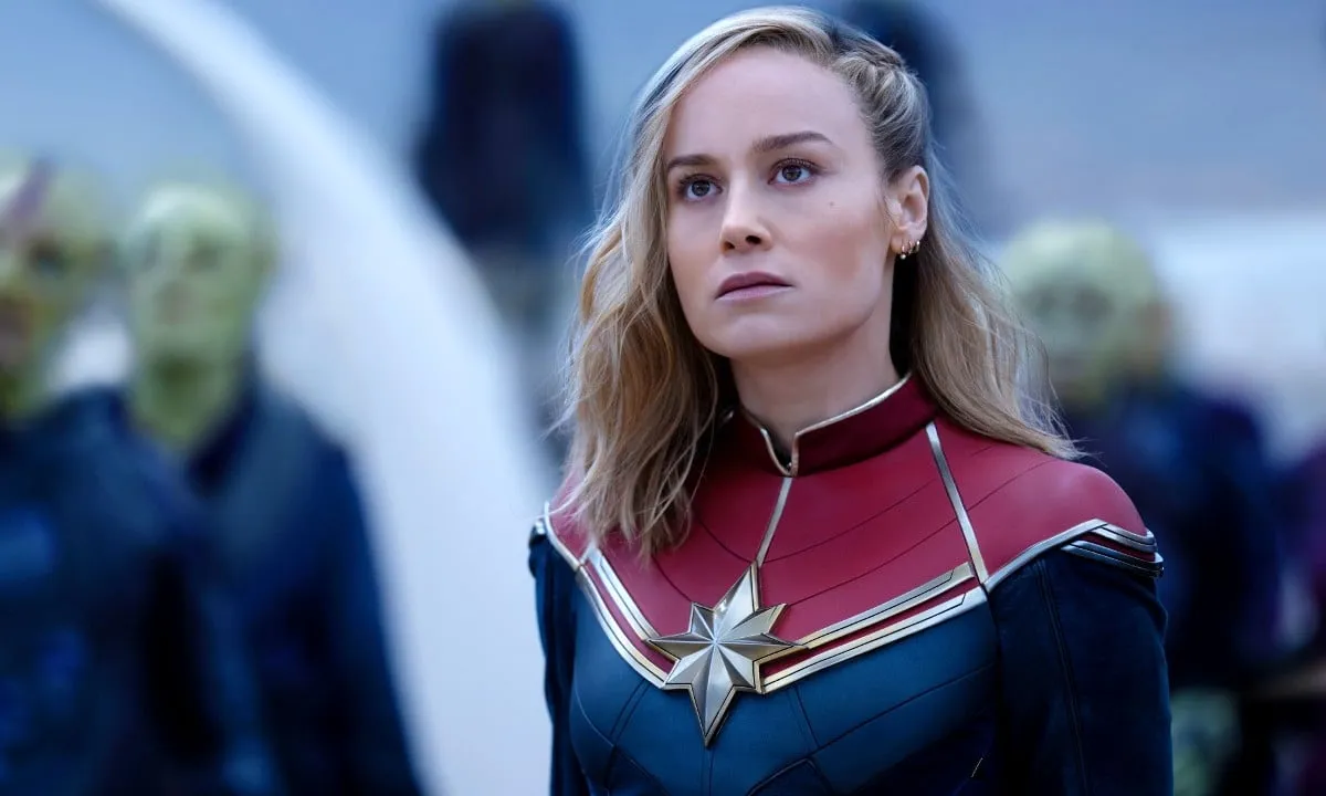 Brie Larson dans le rôle de Carol Danvers/Capitaine Marvel dans The Marvels