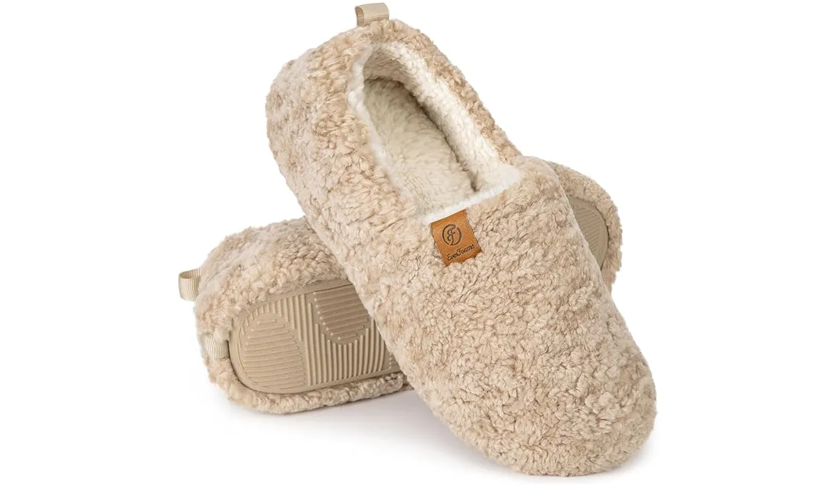 Pantufas femininas EverFoams Soft Curly