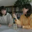 ‘Fanatical: The Catfishing of Tegan and Sara’는 과장된 드라마 없이 불안한 진실을 드러낸다