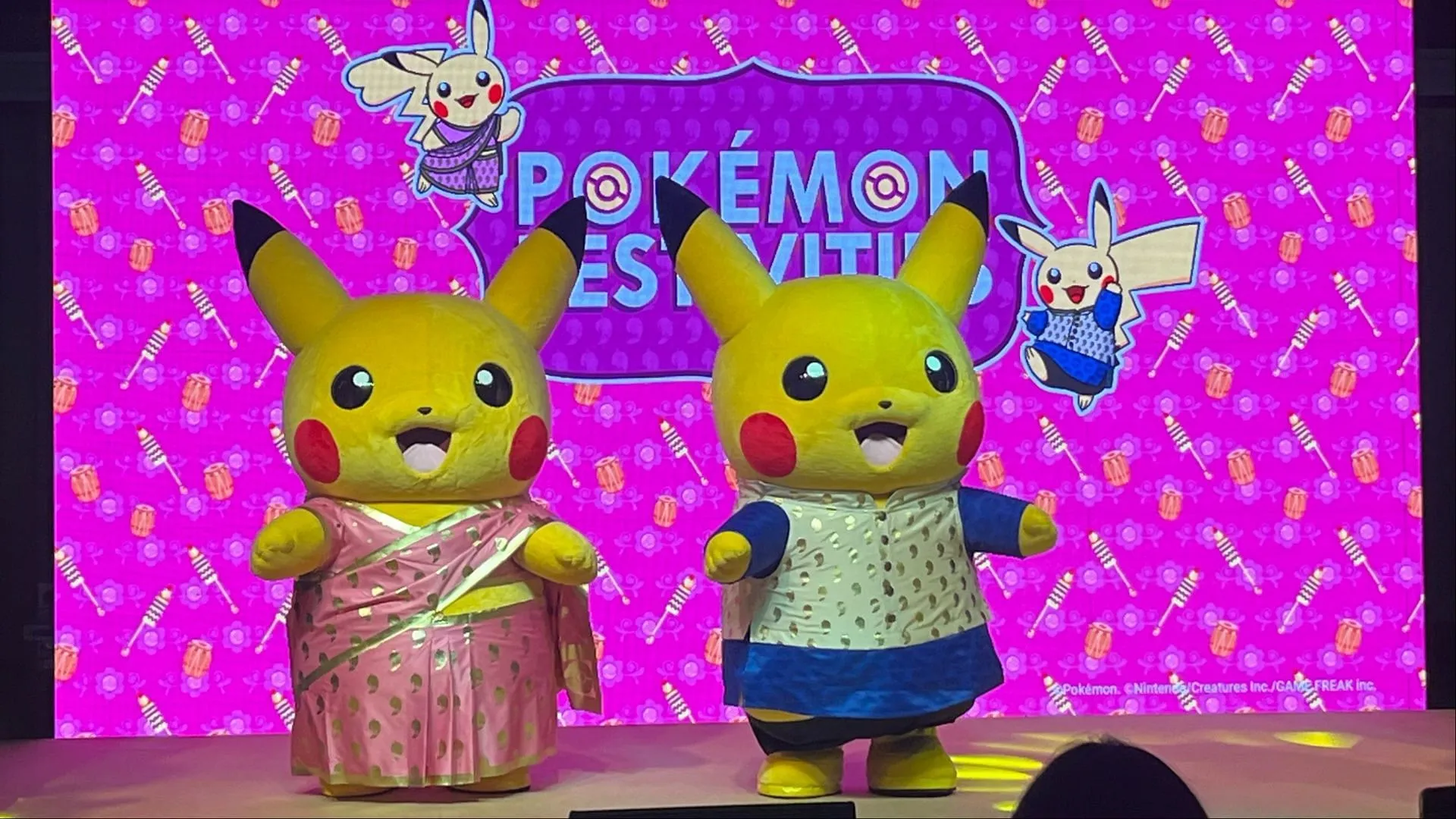 Novos designs festivos de Pikachu (Imagem via Angshuman Dutta/Sportskeeda)