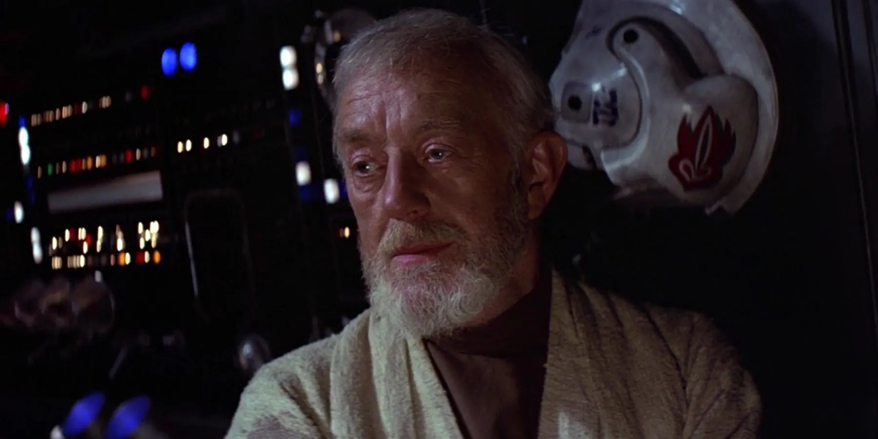 Obi-Wan souriant dans Star Wars : Un nouvel espoir