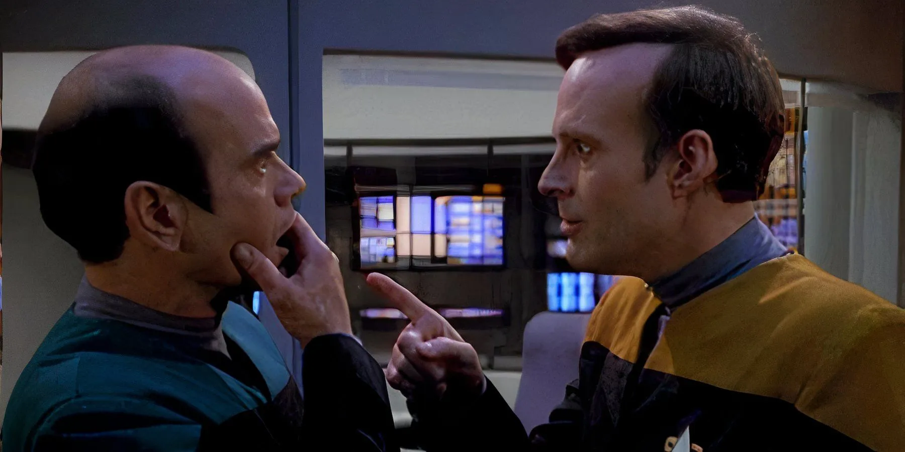 Barclay and the Doctor in Voyager