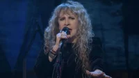 Stevie Nicks: El icono de la brujería siempre enigmático