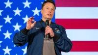 ‘Pónganle impuestos al trasero’: Elon Musk va camino de convertirse en el primer billonario mientras millones de estadounidenses enfrentan dificultades económicas