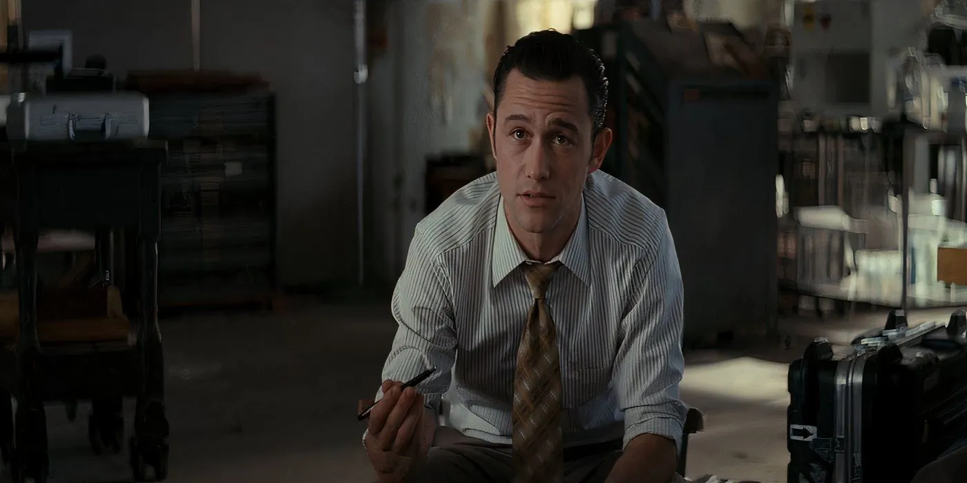 Joseph Gordon-Levitt como Arthur em A Origem