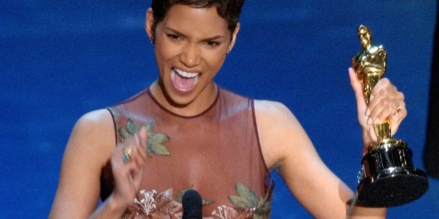 Halle Berry en los Oscars de 2002