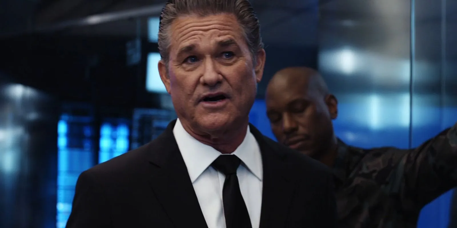 Kurt Russell como Mr. Nobody y Tyrese como Roman Pearce en Fate of the Furious