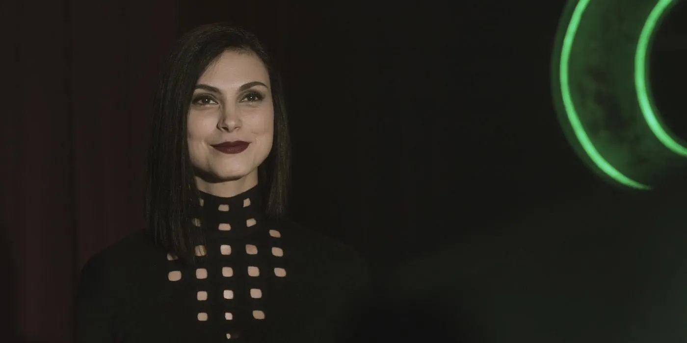 Morena Baccarin como Leslie Thompkins em Gotham