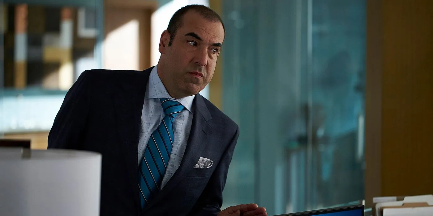 Louis Litt z Suits