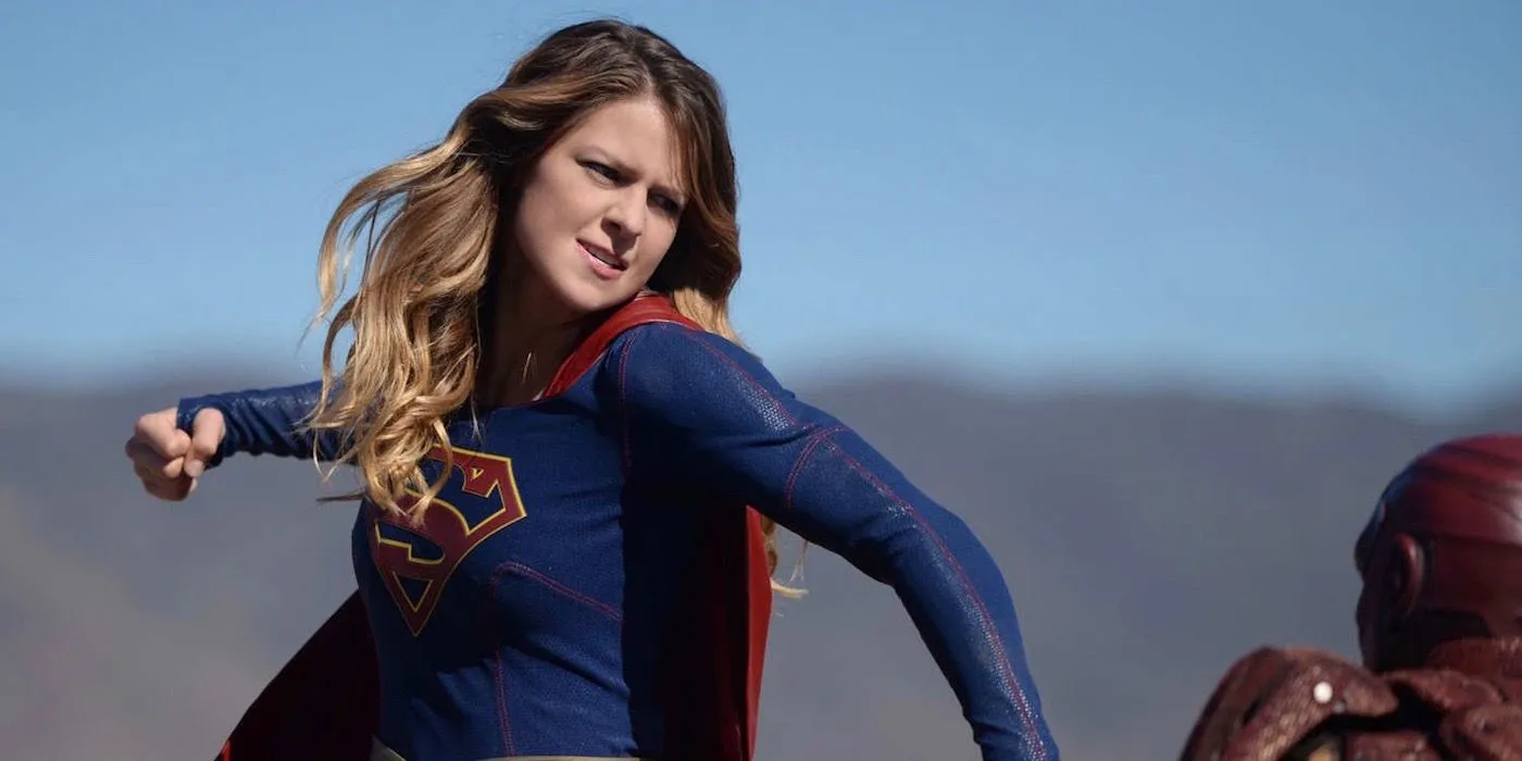 Melissa Benoist con disfraz de Supergirl