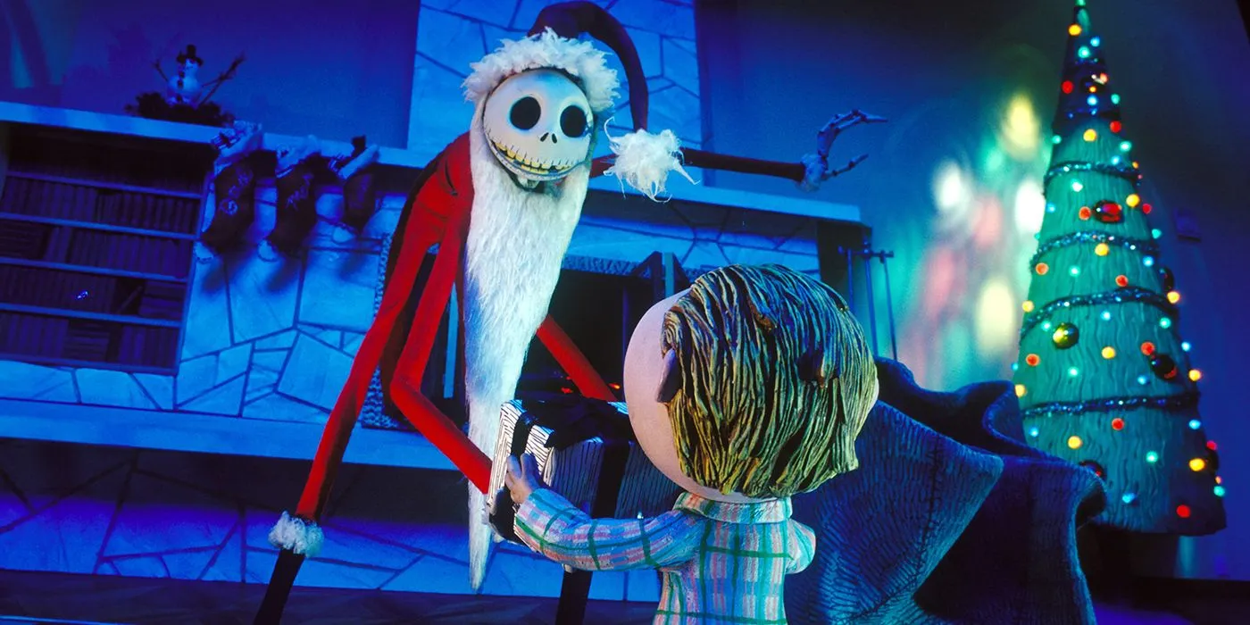 Jack fa un regalo a un ragazzino in The Nightmare Before Christmas