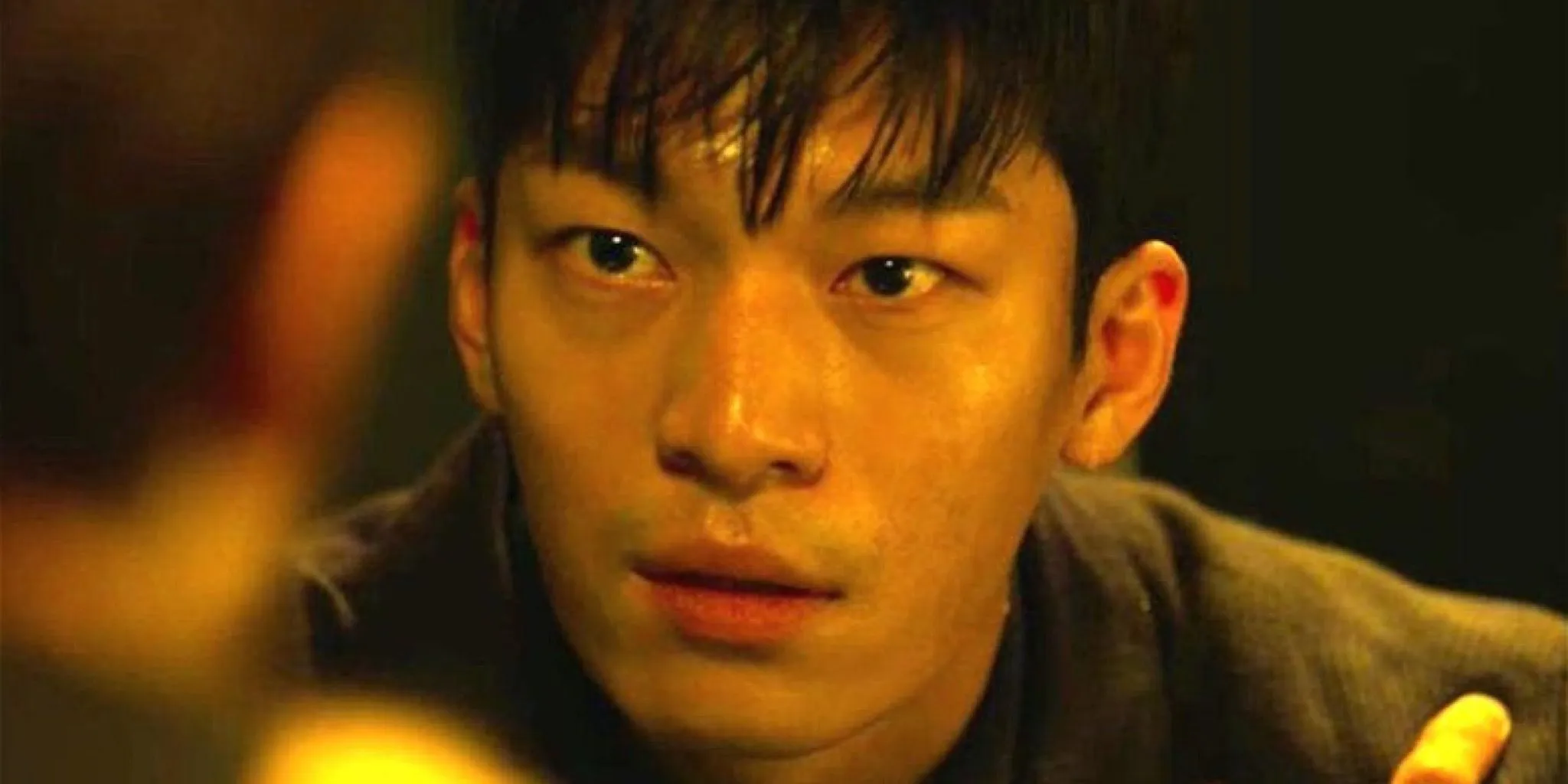 Wi Ha-Joon as Hwang Jun-ho