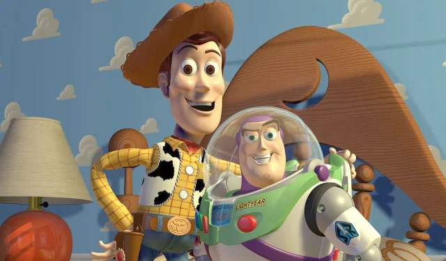 Toy Story 4 rozwiązuje 29-letnią debatę na temat związku Woody’ego i Buzza w filmach Pixara