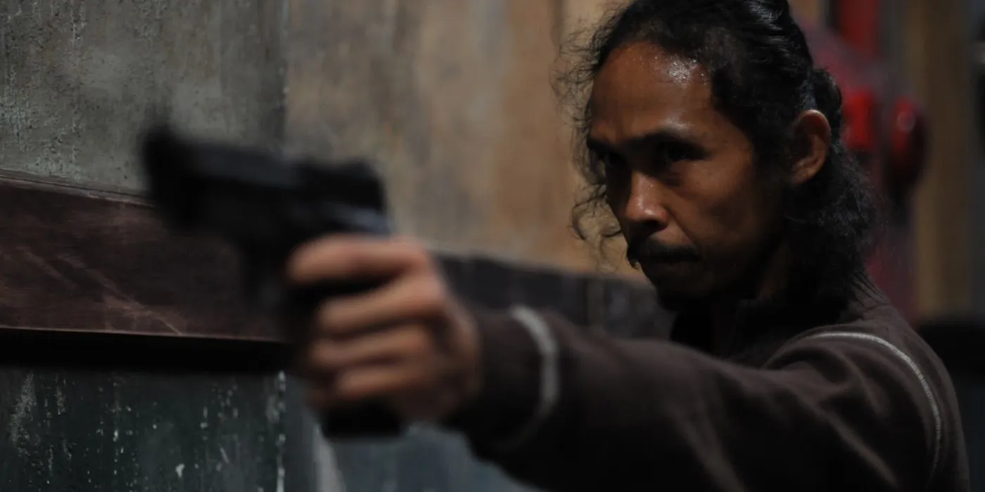 《突袭续集》中的 Ruhian