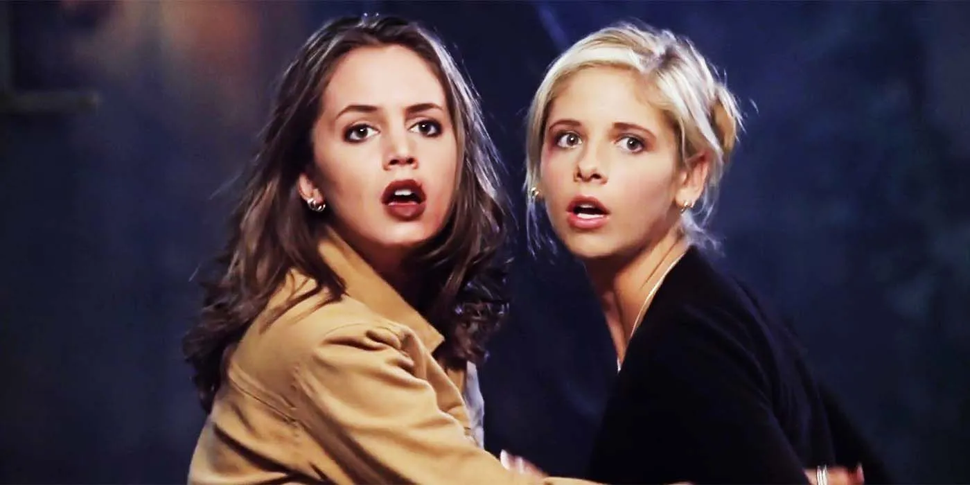 Sarah Michelle Gellar como Buffy Summers e Eliza Dushku como Faith.