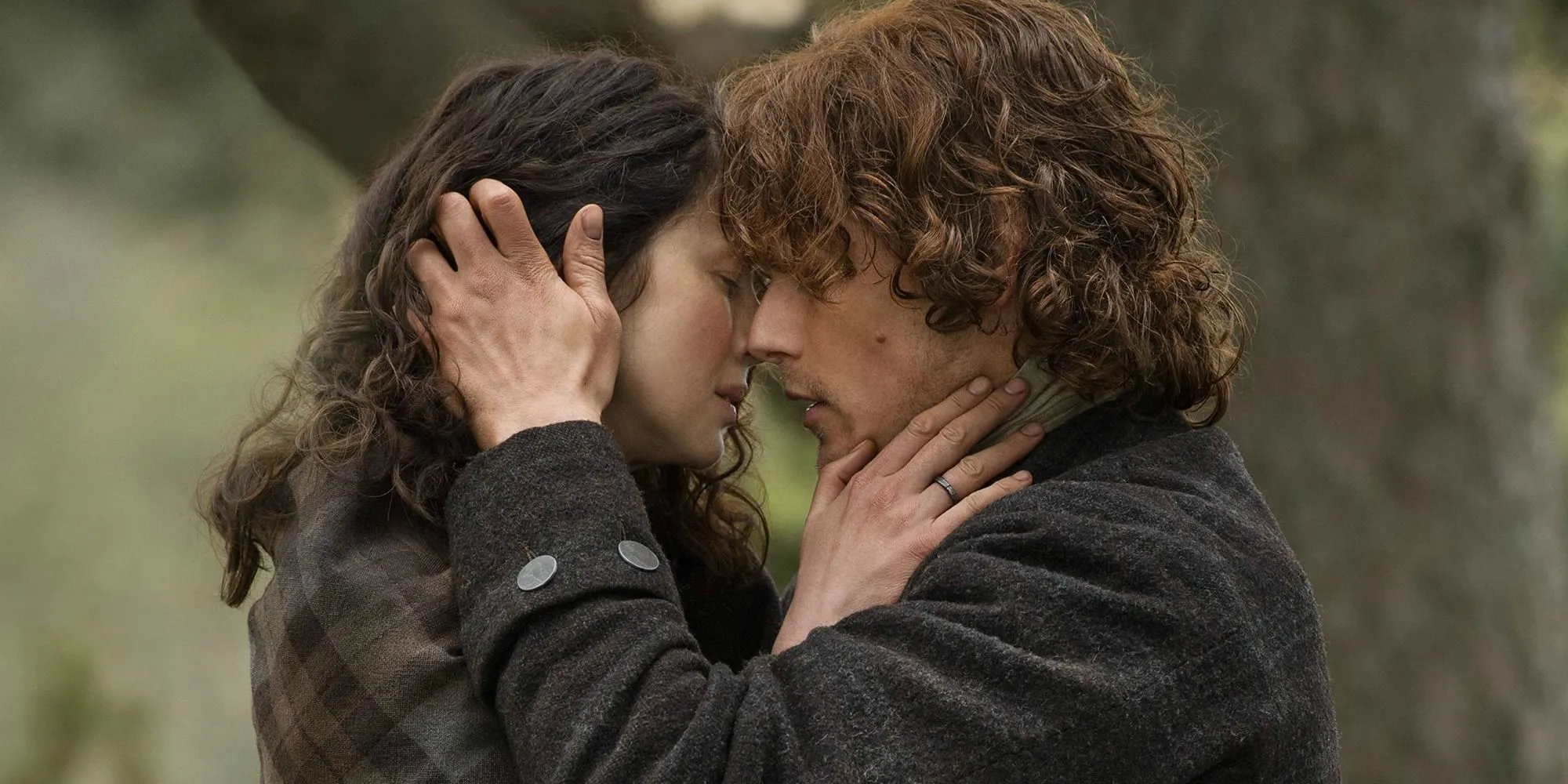 Claire and Jamie in Outlander