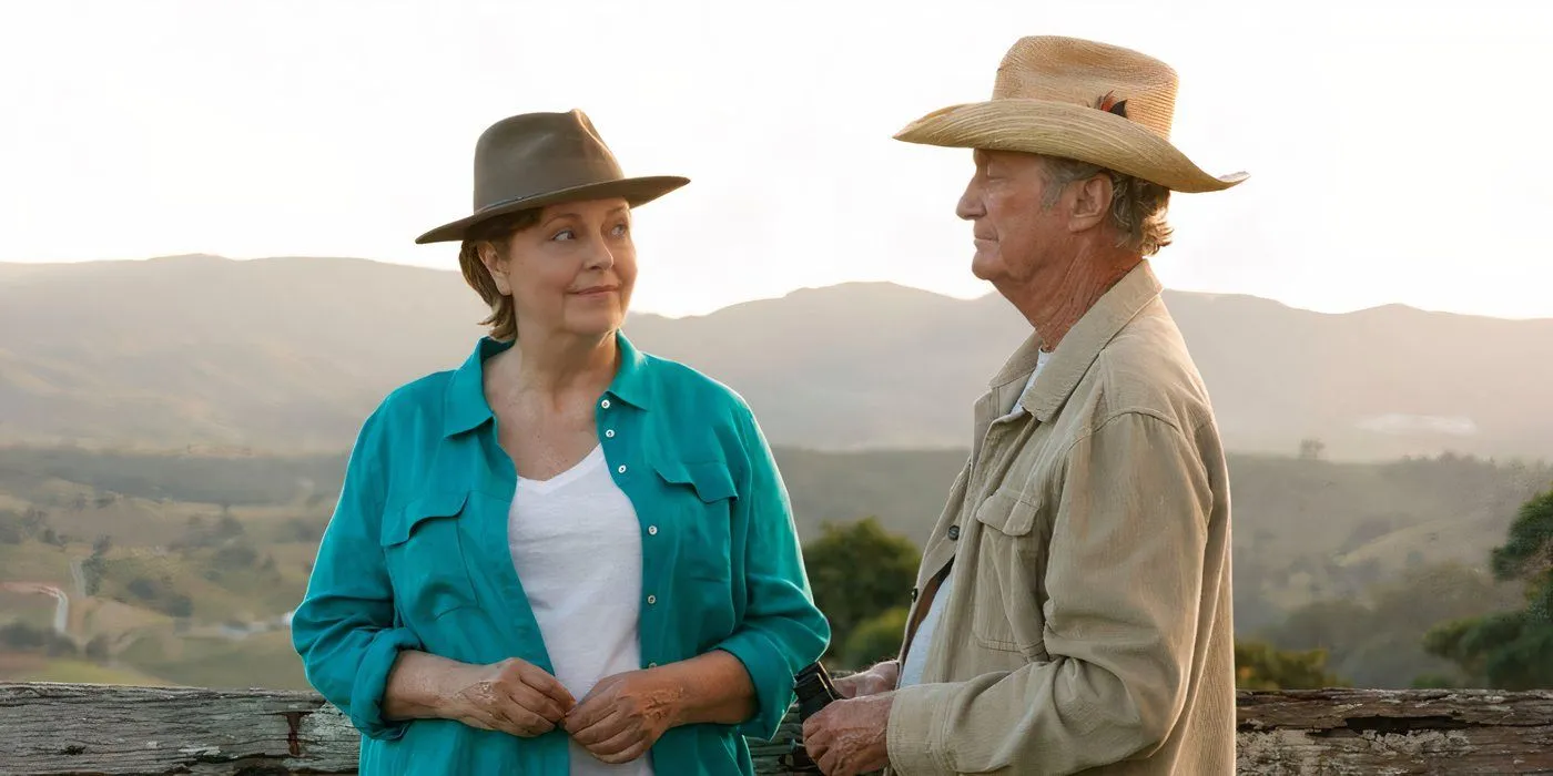 Jack e Joan olham um para o outro em frente a uma cadeia de montanhas em Darby e Joan