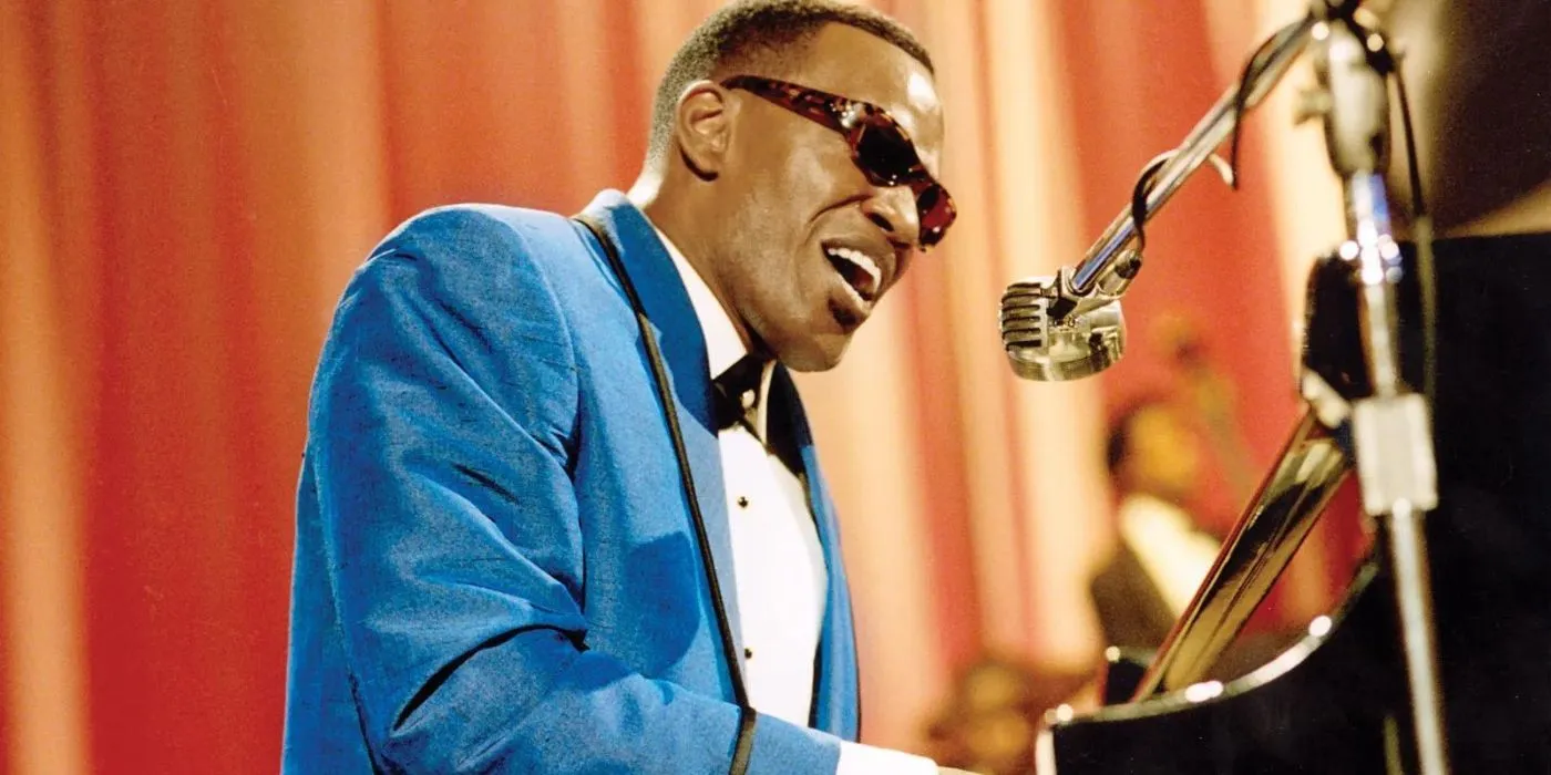 Jamie Foxx dans le rôle de Ray Charles