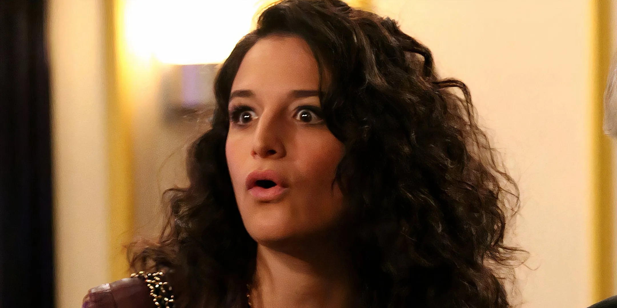 Jenny Slate nel ruolo di Monna Lisa Saperstein