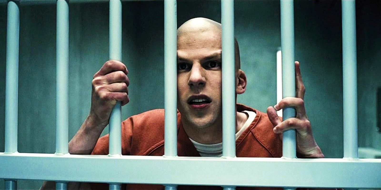 Jesse Eisenberg jako Lex Luthor za kratkami