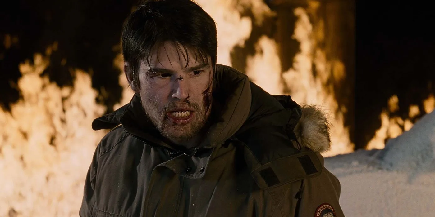 Josh Hartnett en una escena con fuego y nieve en 30 días de noche.