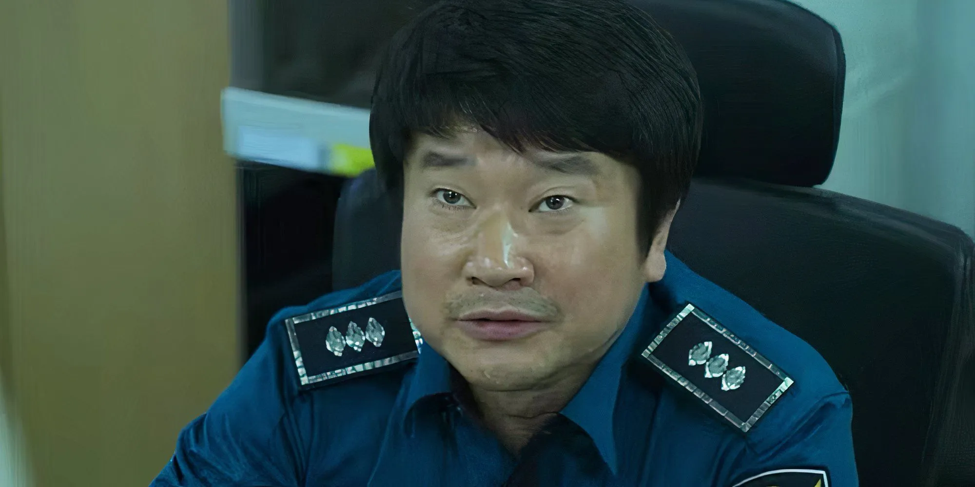 Lee Dong-yong as Kim Sang-hyuk in Squid Game