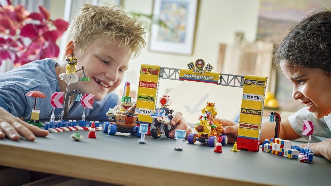 Mario Kart LEGO Set